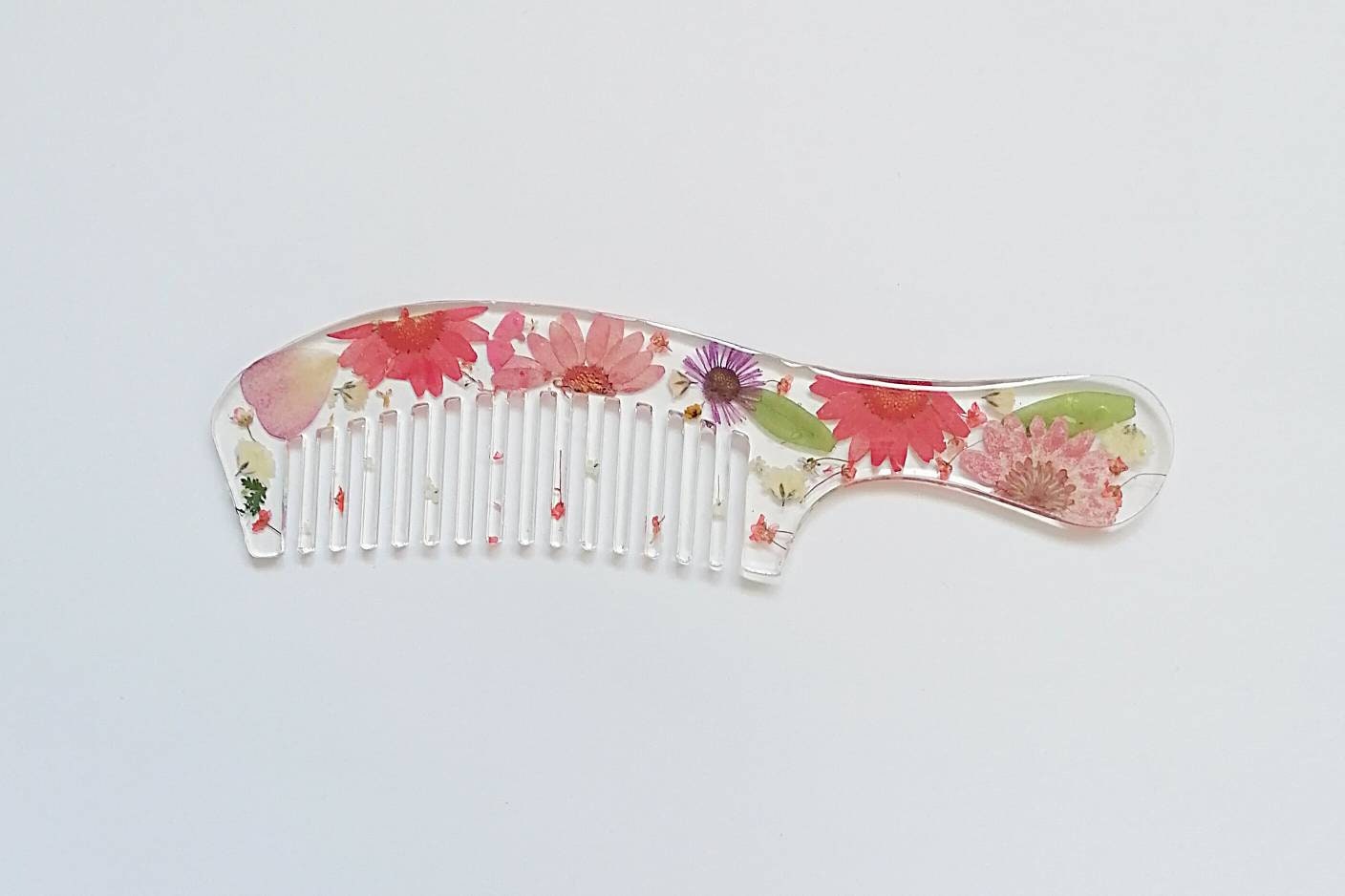 Floral Hair Comb With Metallic Flakes