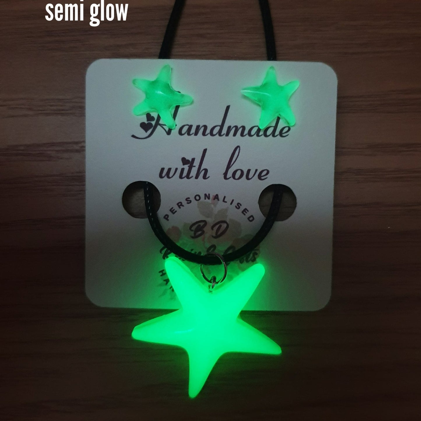 GLOW IN THE DARK Star Shaped Necklace & Stud Set