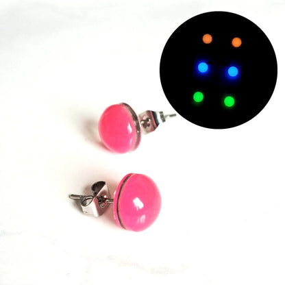 GLOW IN THE DARK Pack of 3 Studs 8MM